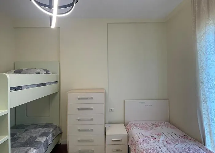 26, Lura 2, Gjiri I Lalezit Ishem