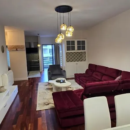 26, Lura 2, Gjiri I Lalezit * Ishem